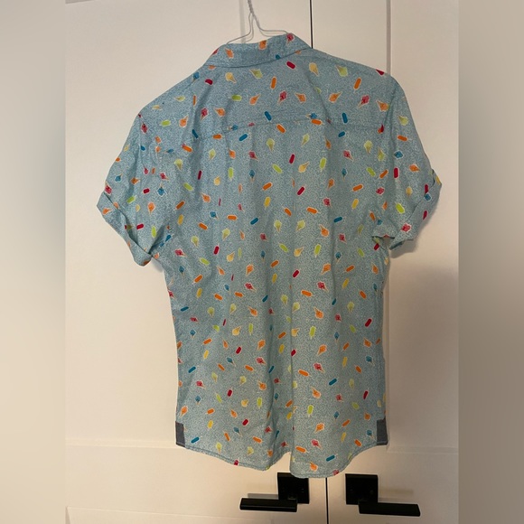 Fun Hawaiian Shirts - Picture 2 of 6